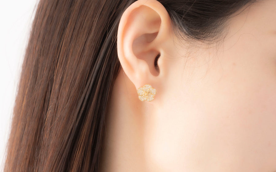 梅ピアス (Ume pierced earrings K18YG)
