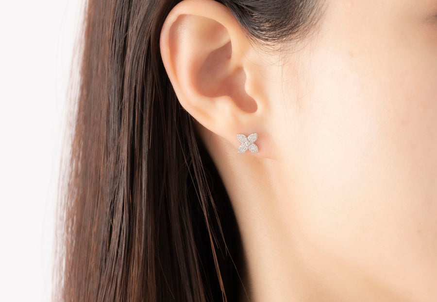 hydrangea mini earrings